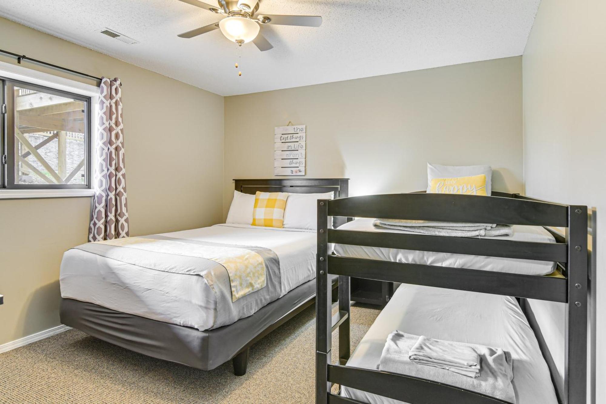 Inviting Branson West Condo With Pool Access Buitenkant foto